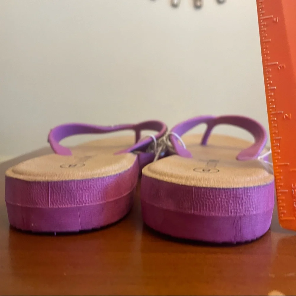 NWT Just be Purple Rhinestone Thong Sandals with Tan Footbed